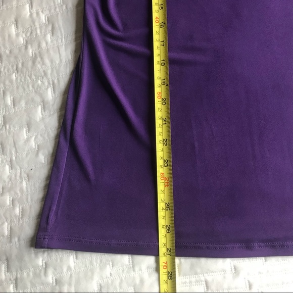 Susan Graver liquid knit scoop neck top with border sparkles - Picture 9 of 16